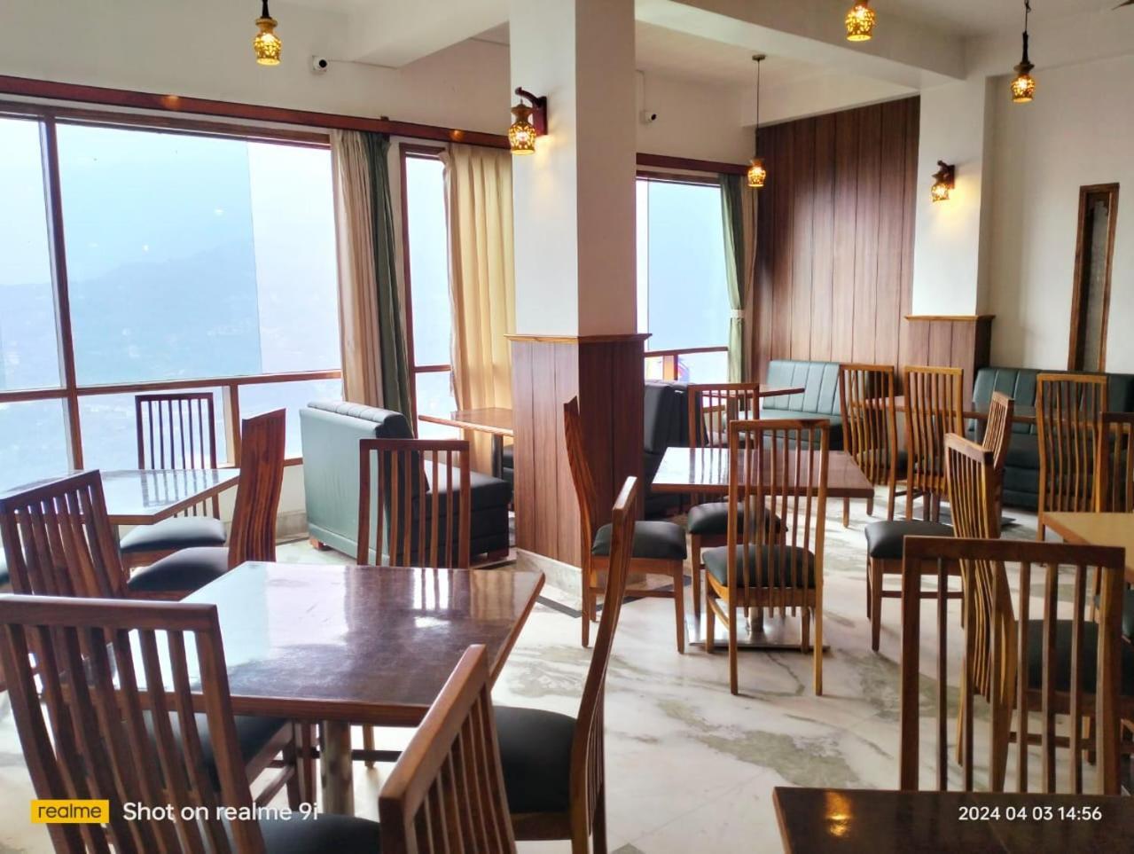 Tashi Palace Hotel Gangtok Kültér fotó